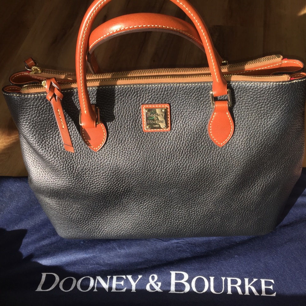 Dooney & Bourke
